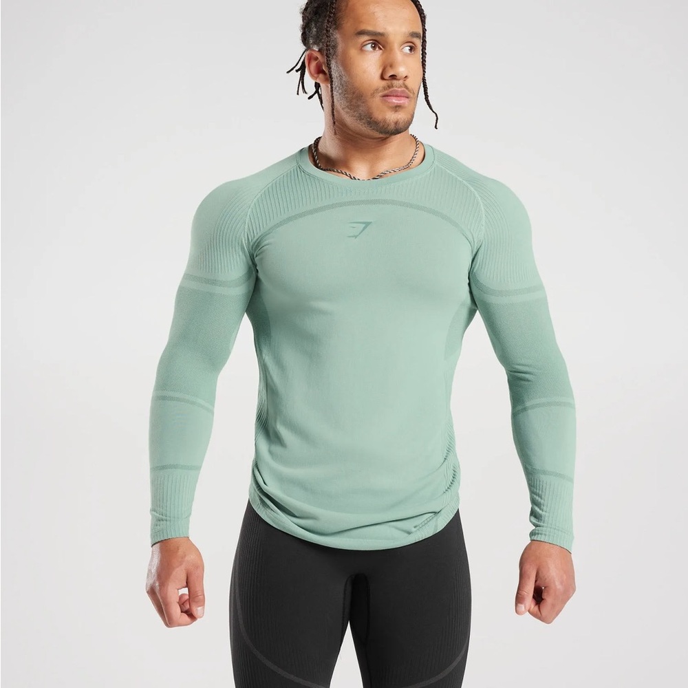 IN SEARCH OF Gymshark Men's Green Long Sleeve Shirt
